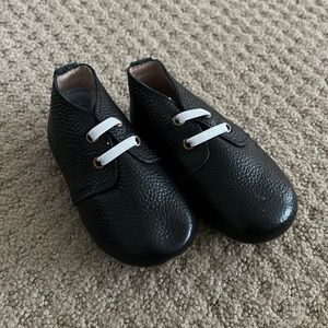 Monkey Feet Oxfords